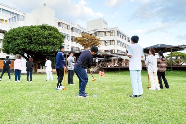 平和病院のリハビリテーションシステムセット画像
