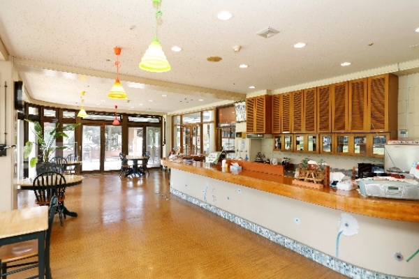 スタンドポート（喫茶／売店）